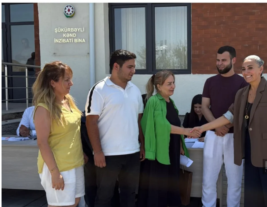 Şükürbəyliyə qayıdan 15 ailəyə evlərinin açarları verilib